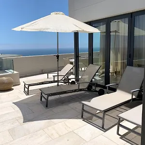 6 On Clifton - Spacious 2 Bedroom Apartment